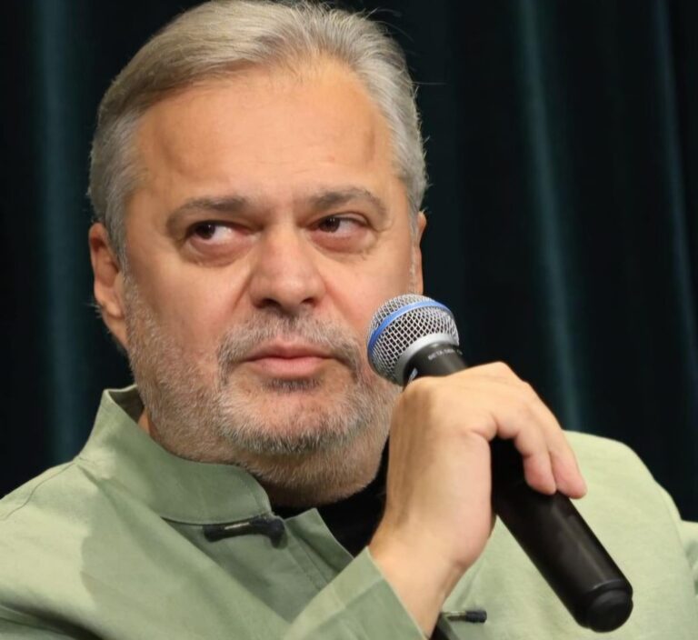 Ben Blushi: Si vidhen shkrimtarët nga botueset prej silikoni!