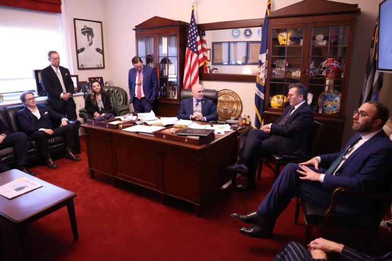 Deputetë të opozitës në Kongresin Amerikan, Bardhi: Shqipëria duhet të forcojë luftën ndaj krimit të organizuar