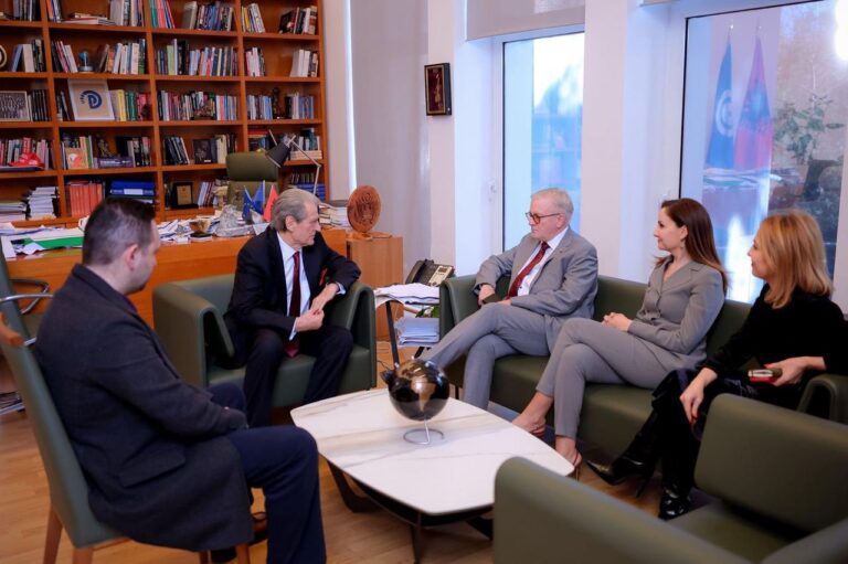 Berisha pret eurodeputetin Gahler: Denoncimi i aferave, shqetësimet për integrimin dhe zgjedhjet në Shqipëri
