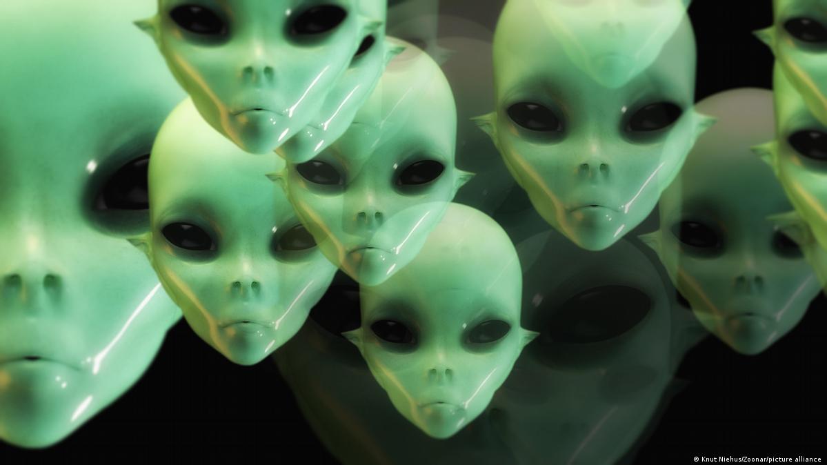 Trump urdhëron Pentagonin të publikojë dosjet për UFO t dhe jashtëtokësorët