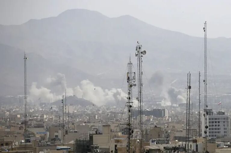 Irani i kundërpërgjigjet sërish Izraelit dhe SHBA-ve: Goditet baza e Flotës së 5-të amerikane në Bahrein