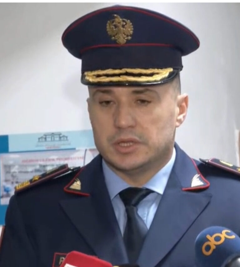 Drejtori i Policisë Shqiptare, Ilir Proda viziton efektivët: U përballën me barbari ekstreme