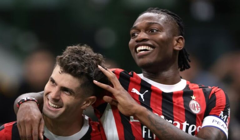 Milan/ Pulisic dhe Leao drejt rikthimit, Saelemaekers nuk do të rrezikohet