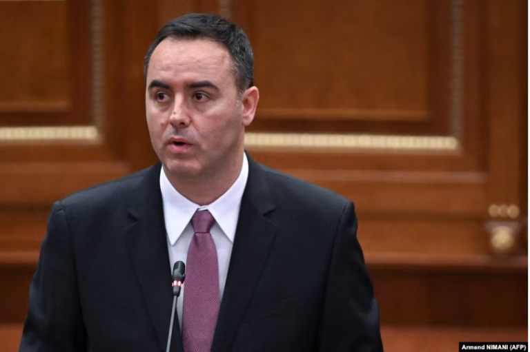 Ministri i jashtëm kosovar: Një emër nga familja Jashari për president, konsensus automatik në shoqëri
