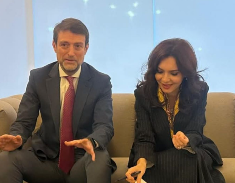Elisa Spiropali ikën si ministre e Jashtme, në krye emërohet një diplomat