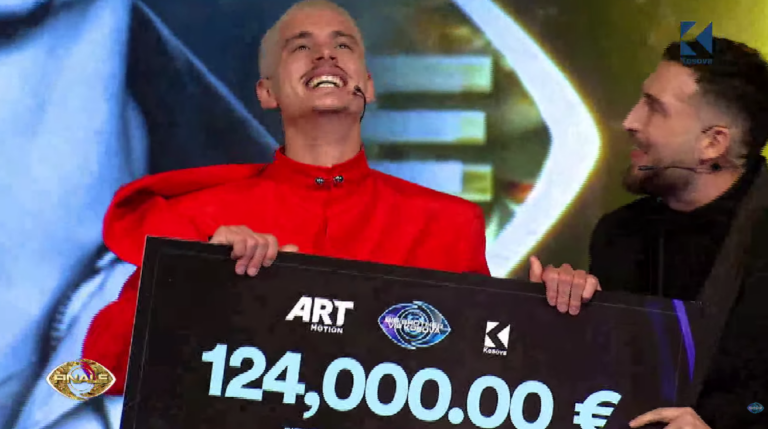 Publiku foli, Londrim Mekaj fiton Big Brother VIP Kosova 4
