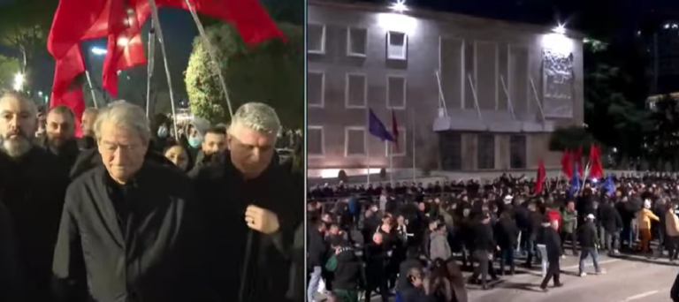Protestë pa fjalime!