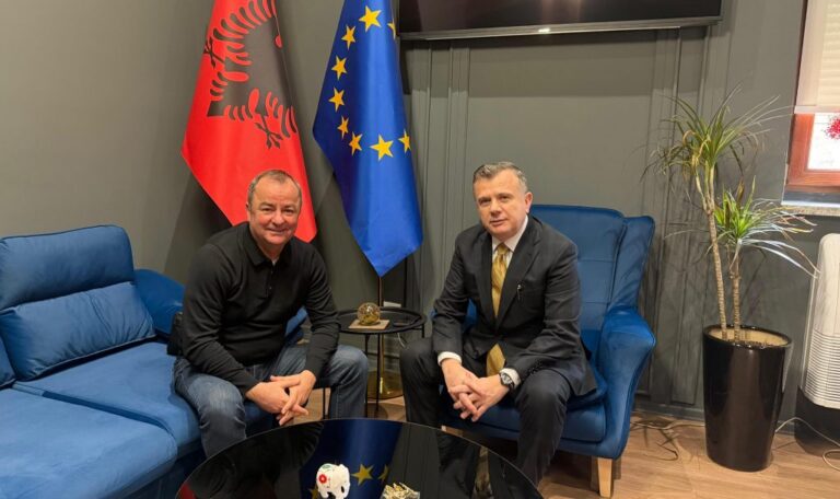 Taulant Balla takon shefin e Toksikologjisë në QSUNT: Prioritet qendra për kontrollin e helmeve