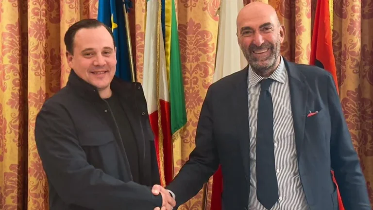 Bashkëpunim mes Tiranës dhe Barit/ Nënkryetari i kryeqytetit takim me kryebashkiakun italian për projekte të përbashkëta
