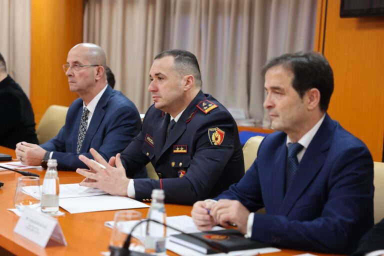 Policia shqiptare forcon bashkëpunimin me partnerët europianë, drejtori Proda: Kjo qasje ka rritur ndjeshëm efektivitetin e reagimit