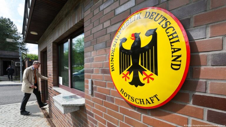 Rusia dëbon diplomatin gjerman, përgjigje simetrike ndaj akuzave për spiunazh