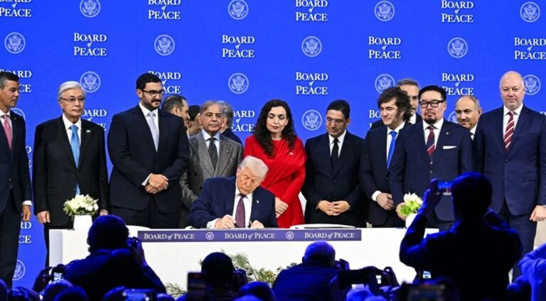 Shtëpia e Bardhë planifikon të mbledhë Këshillin e Paqes në Gaza më 19 shkurt