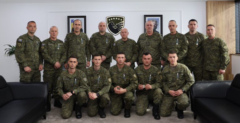 Gjetën trupin e 30-vjeçarit në liqenin e Ulzës, marrin medalje pjesëtarët e FSK-së