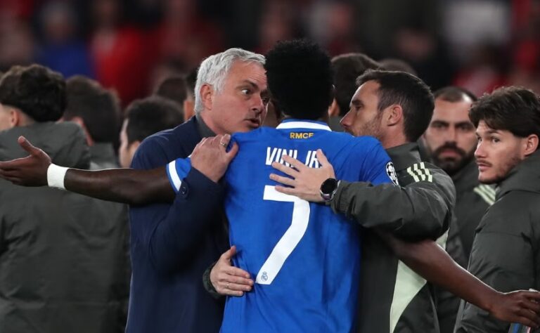 Mourinho shpjegon incidentin me Vinicius Jr: Nuk ishte i lehtë menaxhimi i asaj situate!