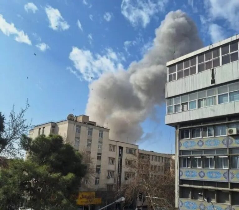 Irani i kundërpërgjigjet Izraelit me raketa, bien sirenat alarmuese! IDF aktivizon ndërhyrjen ajrore