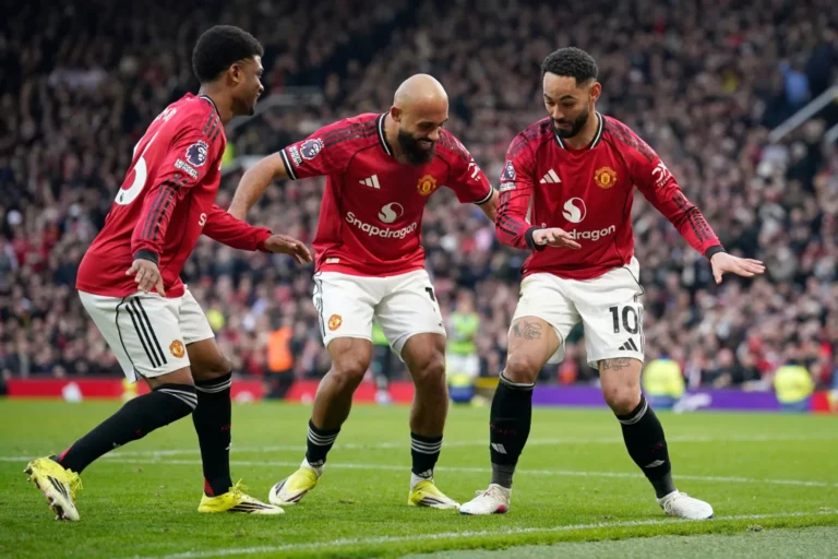 United nuk di të ndalet me Carrick, fitore në “frymën e fundit” ndaj Fulham