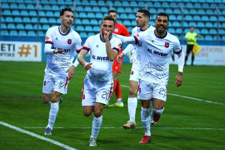 SUPERIORE/ Vllaznia e vetme në krye, Tirana i shpëton fundit