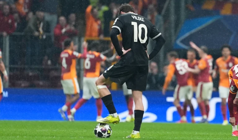 Juventus do synojë përmbysjen (pa) mundur ndaj Galatasaray, e ka bërë më parë ndaj … Atleticos