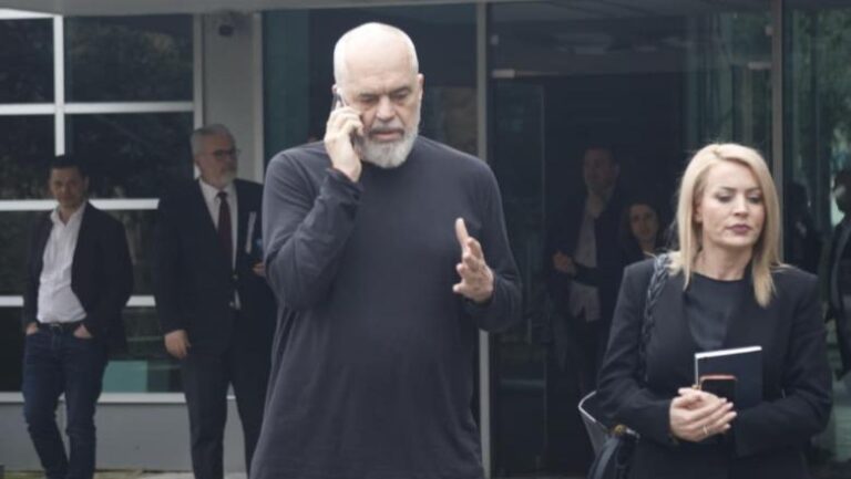 Rama i ashpër me drejtuesit e Tiranës: Mungesa e kryetarit problem, nuk e keni marrë seriozisht
