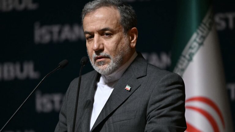 Ministri i Jashtëm i Iranit: Nuk kërkojmë armëpushim, paralajmëron për “fatkeqësi të madhe” për SHBA-në nëse pushtohet
