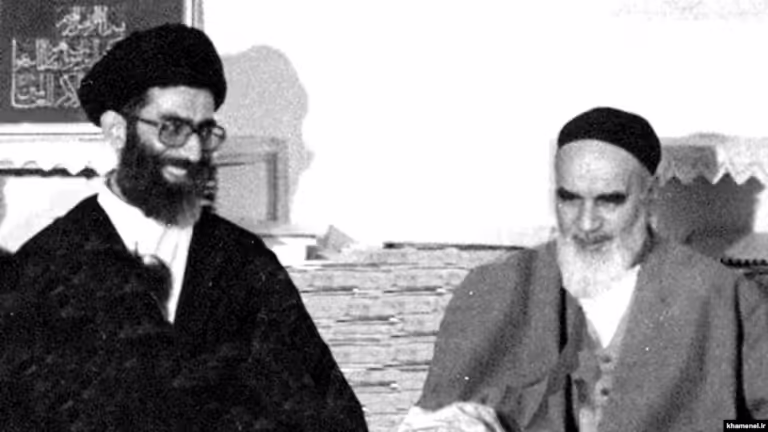 Radio Evropa e Lirë: Pse zgjedhja e pasardhësit të Khameneit është aq e ndërlikuar?