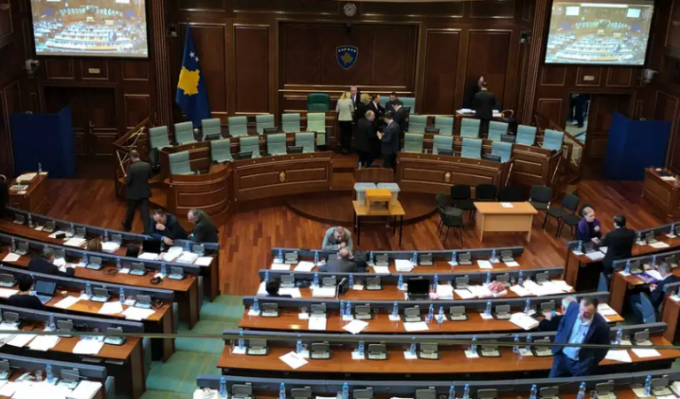 Shpërndarja e Parlamentit, Instituti Demokratik i Kosovës: Gjykata Kushtetuese të shprehet para procesit zgjedhor