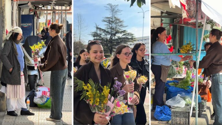 Vajzat e “Eko Mendje”, Shkodër, buqeta lulesh dhe përqafime mirënjohjeje për nënat sakrifikuese, sot më 8 Mars