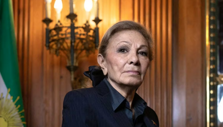 Ish-perandoresha Pahlavi: Vdekja e Khameneit nuk e rrëzon sistemin, fati i Iranit në duart e popullit