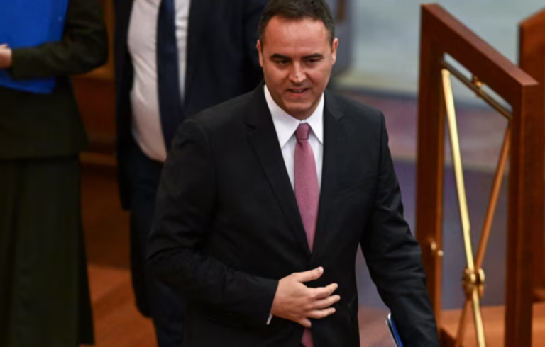 Propozimi i Konjufcës për president thellon përplasjet mes pushtetit, opozitës dhe Osmanit