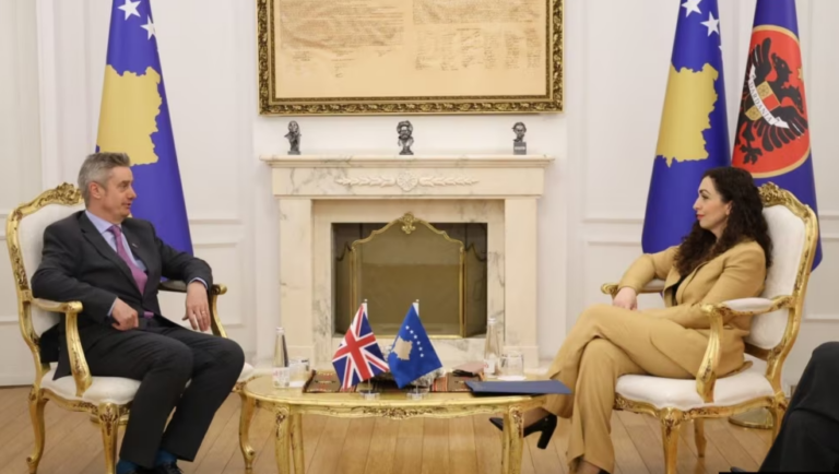 Ambasadori britanik takon Osmanin: Bisedimet konstruktive, thelbësore për të gjetur zgjidhje