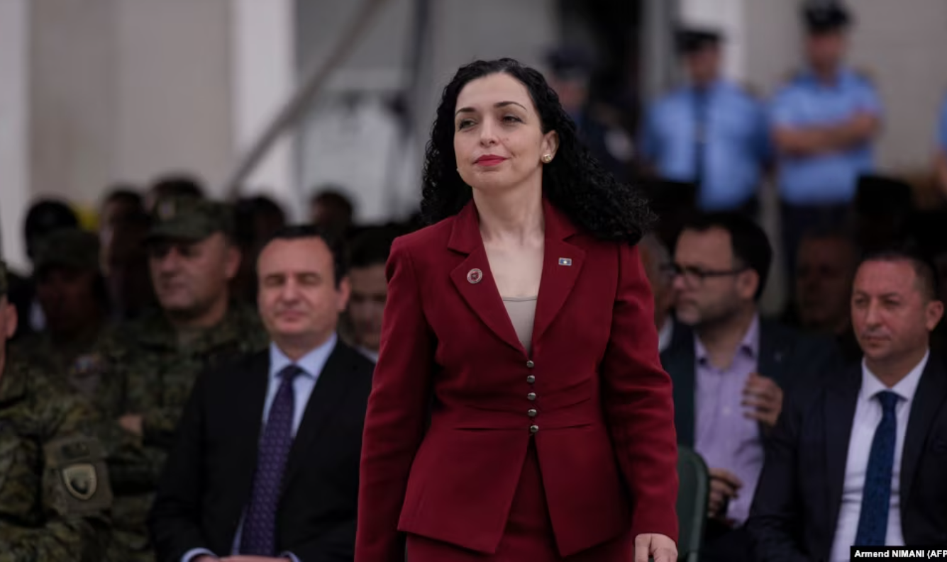 Kush e dëgjon një vend që nuk mund të gjejë president dhe që ka drejtues disa njerëz të papërgjegjshëm  