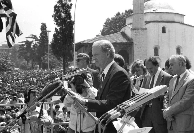 Sot 35 vjet nga rivendosja e marrëdhënieve diplomatike SHBA–Shqipëri