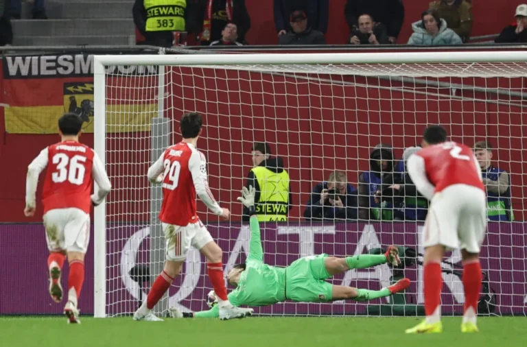 CHAMPIONS/ Arsenali barazim dramatik në aktin e parë ndaj “Aspirinave”