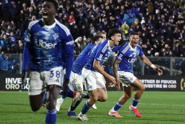 Gara për zonën Champions, Como favorite ndaj Juventusit dhe Romës