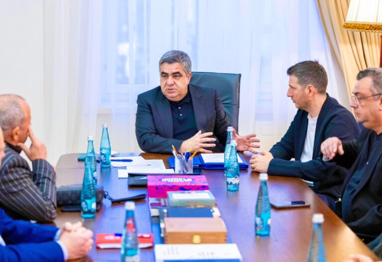 Ministri Gonxhja: Dialog me federatat olimpike për zhvillimin dhe financimin e sportit