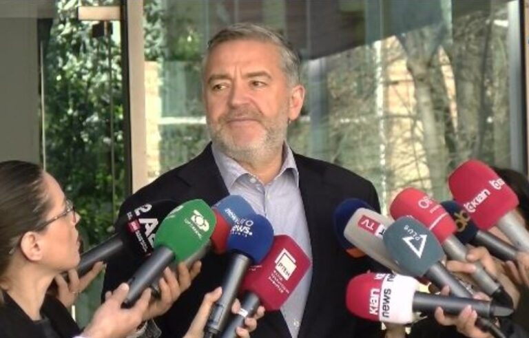 Blendi Klosi: Në qershor zgjedhje brenda partisë, do të ngremë strukturat e PS edhe në diasporë