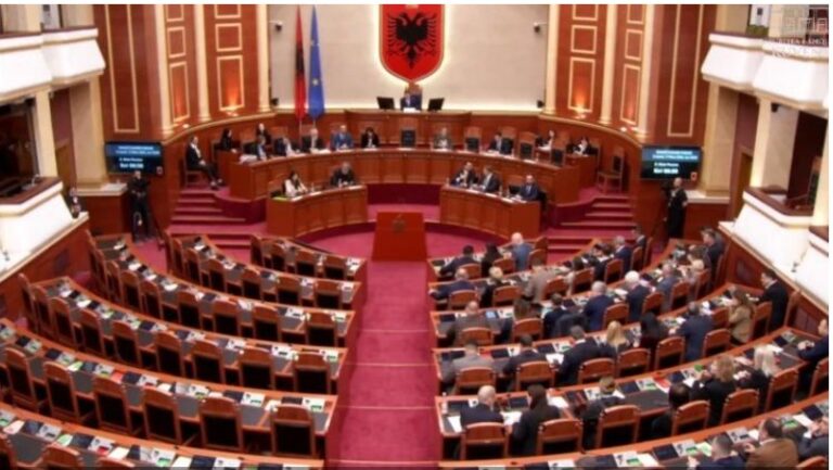 Vokshi: Deklarata të pavërteta për IBAR. Ministri Gogu: Keni kontribuar vetëm në ngecjen e procesit të integrimit