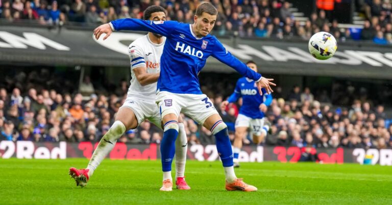 “Vazhdojmë përpara”, Anis Mehmeti reagon pas super golit me Ipswich Town (VIDEO)