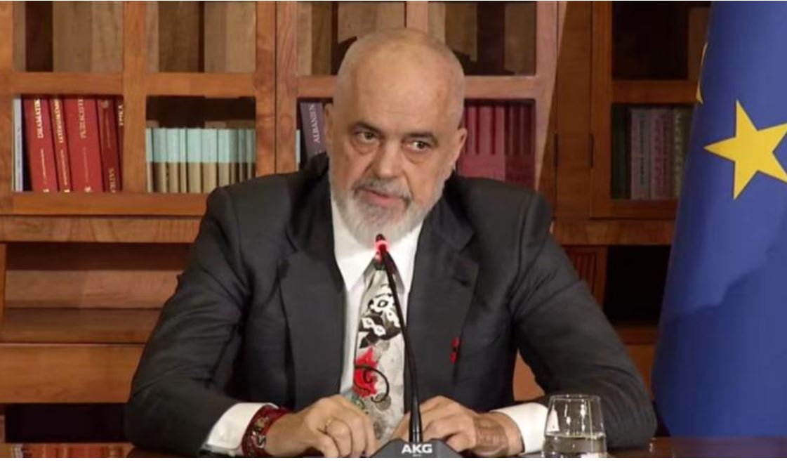 Rama ndërpret konferencën për shtyp  çfarë ndodhi në përballjen me gazetarët