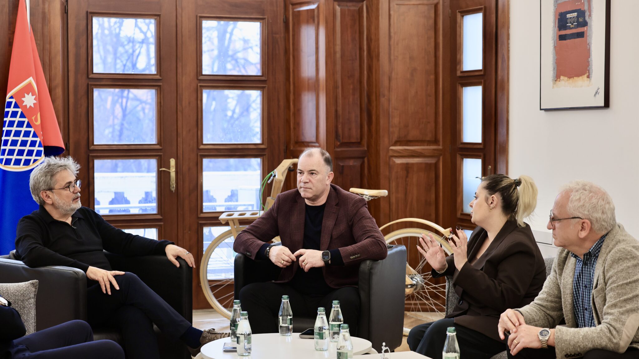 europiani-u-21-2027-fshf-zhvillon-vizite-pune-ne-bashkine-shkoder-per-infrastrukturen-sportive