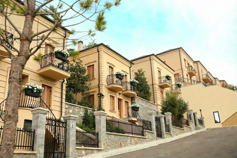 Belvedere Korça, rezidenca e vetme malore në Shqipëri