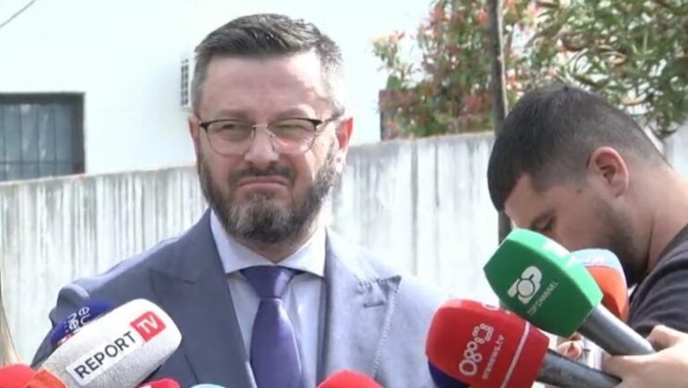 Administrativja shtyu seancën, avokati i Veliajt: Ols Dado, një qytetar që ka marrë atributet e një prokurori!