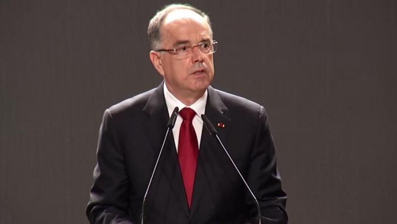 samiti-i-diaspores-begaj-koha-per-partneritet-te-ri-shqiptaret-ne-bote-jane-force-kyce-ne-rrugen-drejt-be-se