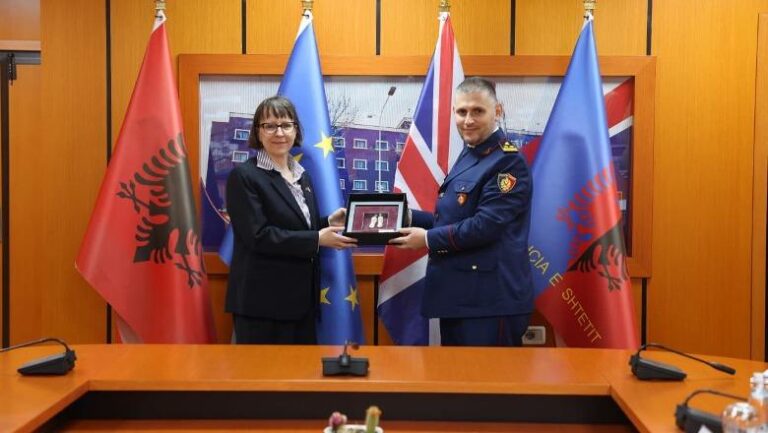Drejtori Hita: Partneriteti Shqipëri-Mbretëri e Bashkuar model suksesi, forcojmë bashkëpunimin ndaj emigracionit të paligjshëm