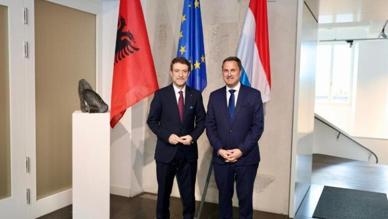 Ministri Hoxha në Luksemburg: Mirënjohje për mbështetjen që na jepni për procesin e anëtarësimit në BE