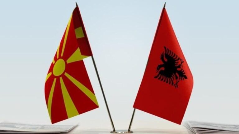 Gjuha shqipe në Maqedoninë e Veriut, Bexheti: Qeveri me dy standarde!
