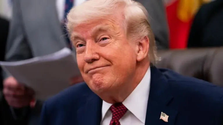 BBC: Negociatorët amerikanë do të kthehen në Pakistan për bisedime, ndërsa Trump përsërit kërcënimin ndaj infrastrukturës së Iranit