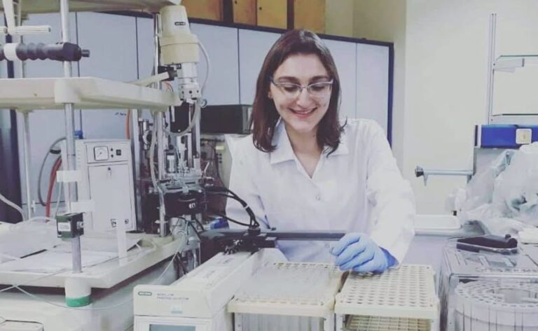 Xhoela Bame, korçarja që përzgjidhet nga Forbes në 30 njerëzit nën 30 vjeç, me ndikim të jashtëzakonshëm në nivel botëror