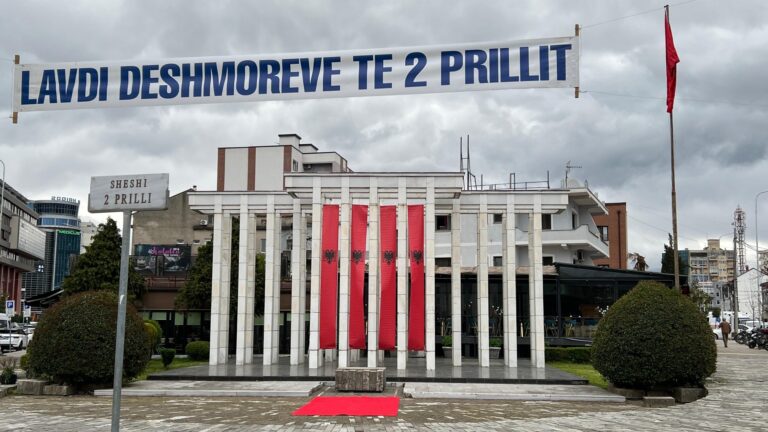 Benet Beci: Respekt i përjetshëm për dëshmorët e demokracisë