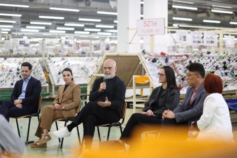 Rama: Rritja e pagës minimale do të vijojë me faza tranzitore mbështetëse për biznesin